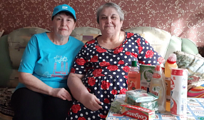 Ветераны из Благовещенска получили адресную помощь от волонтеров ОМК Ветераны из Благовещенска получили адресную помощь от волонтеров ОМК