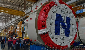 «Норникель» первым в мире запустит уникальный проходческий комплекс в Заполярье 