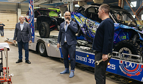 «Северсталь» и «НовосибАРЗ» представили кузов для карьерного самосвала и полуприцеп-автовоз «Северсталь» и «НовосибАРЗ» представили кузов для карьерного самосвала и полуприцеп-автовоз